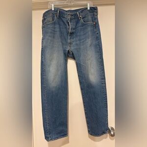 Levi's 501 CT Straight-Leg Vintage denim jeans